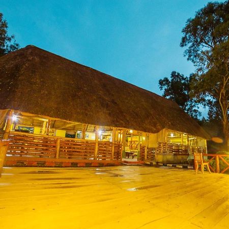 Lake Bunyonyi Eco Resort Chabahinga Exterior photo
