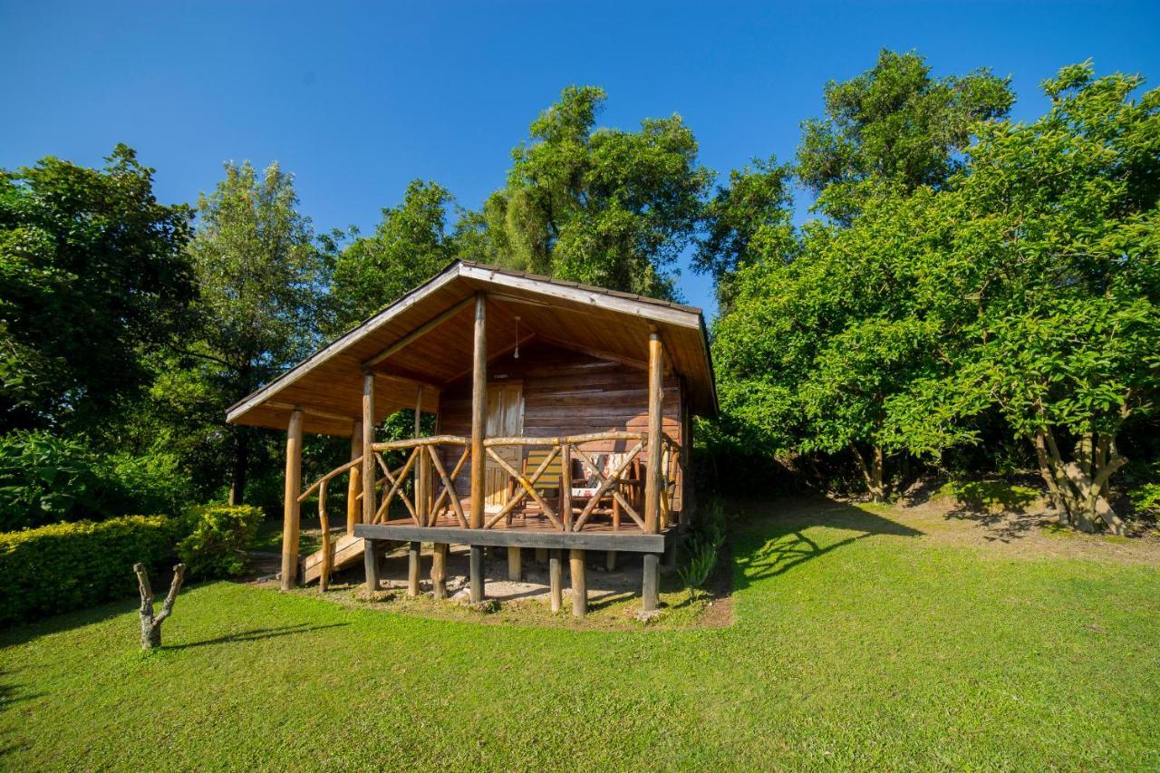 Lake Bunyonyi Eco Resort Chabahinga Exterior photo
