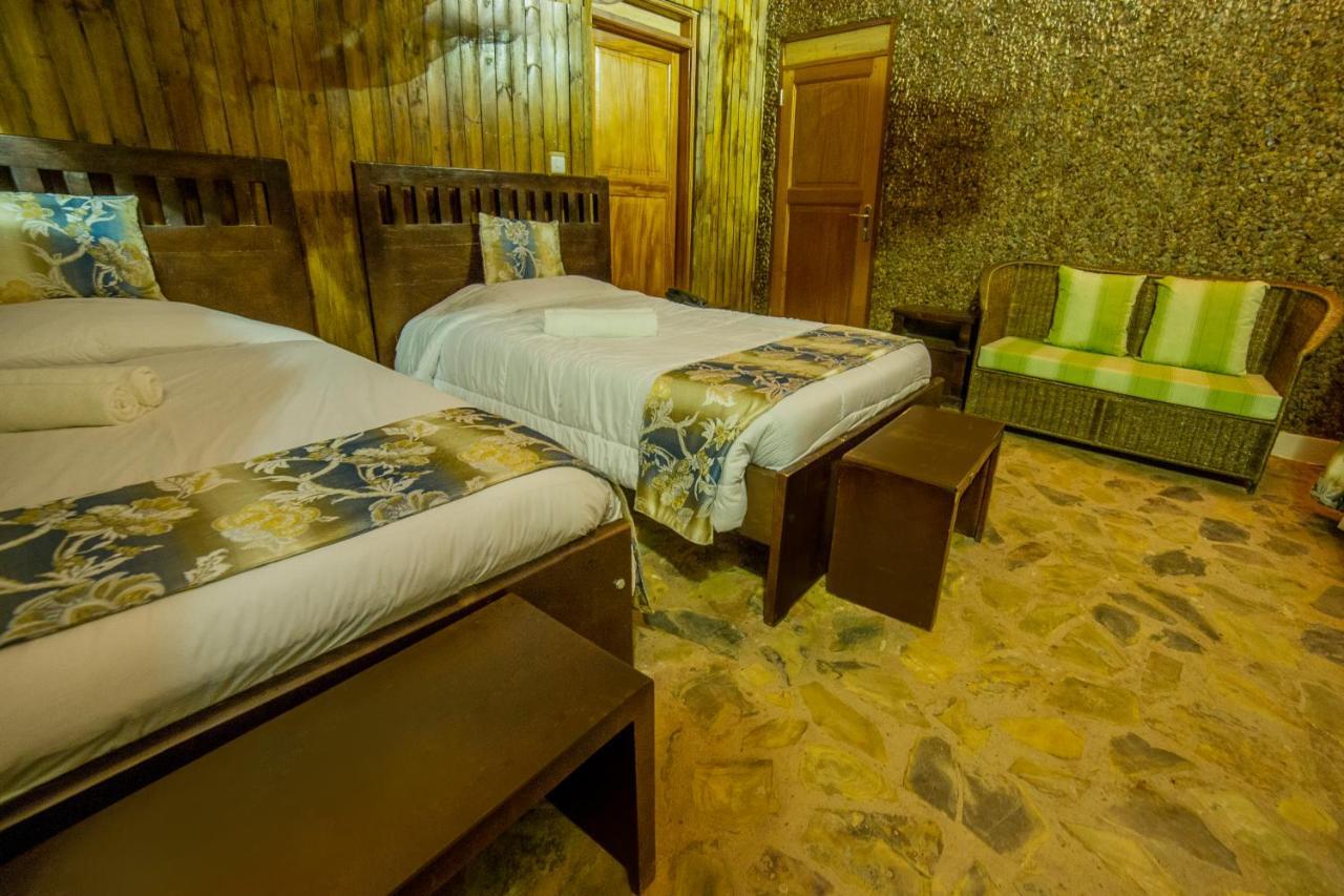 Lake Bunyonyi Eco Resort Chabahinga Exterior photo