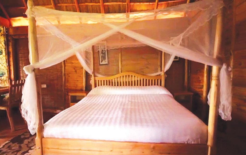 Lake Bunyonyi Eco Resort Chabahinga Exterior photo